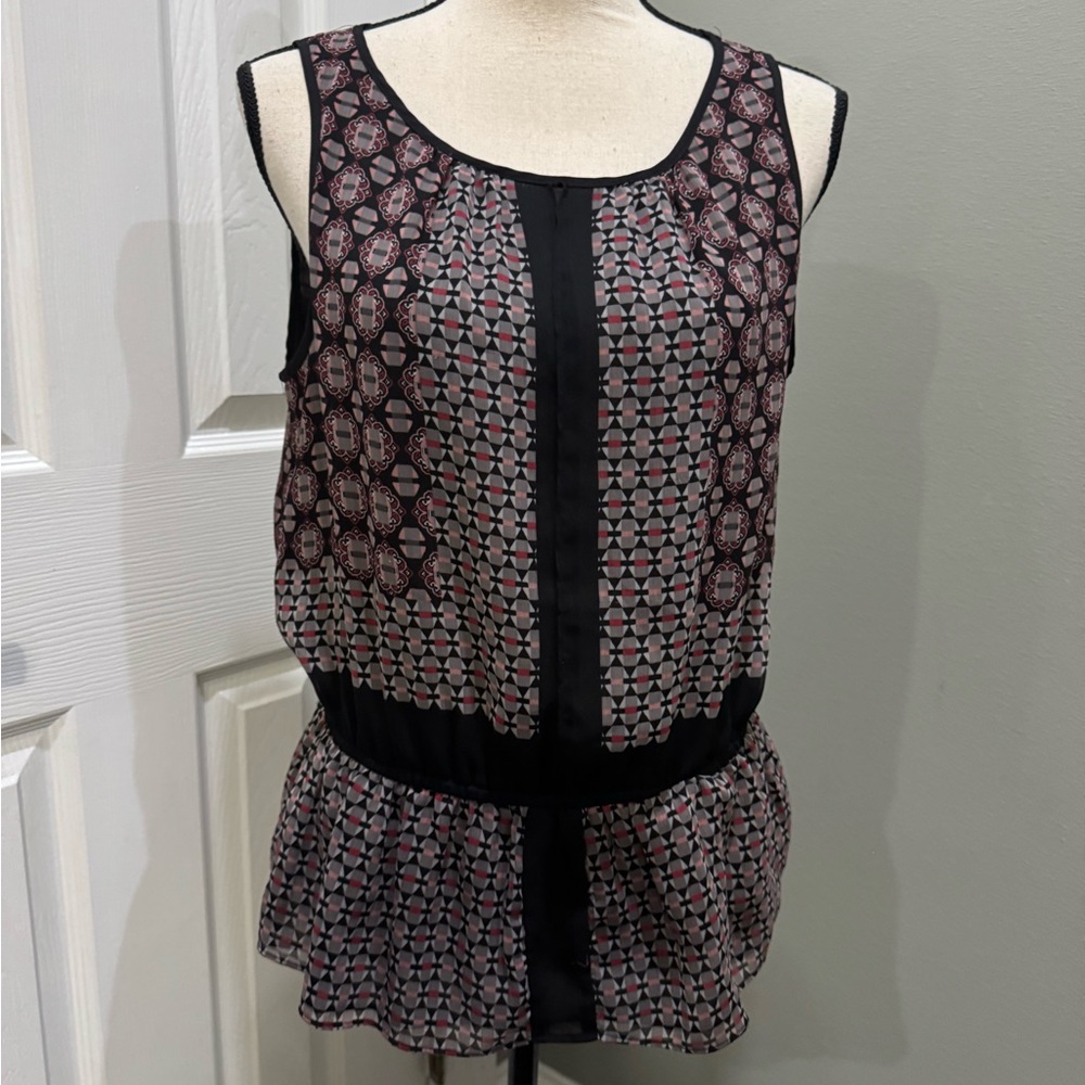 Adrianna Papell Geometric Black and Pink Blouse